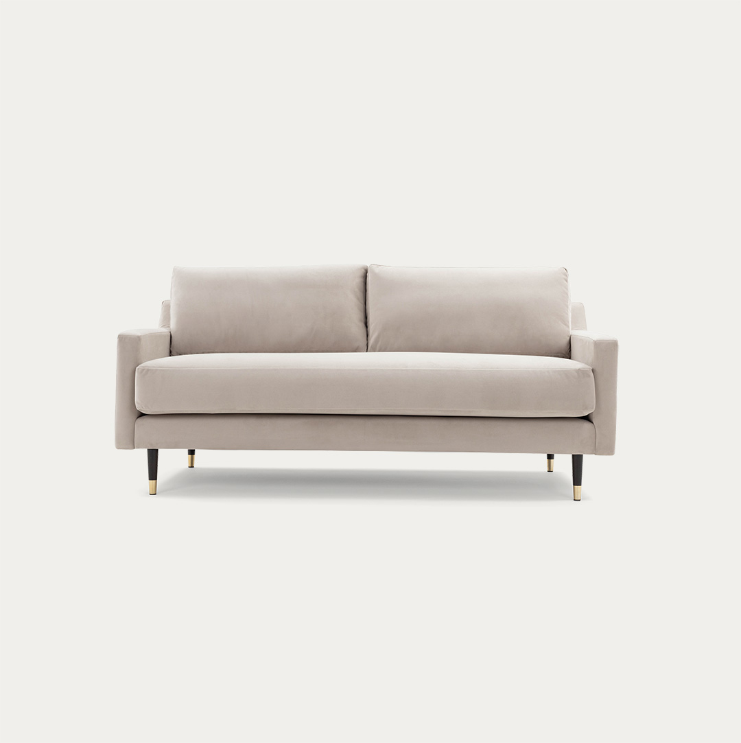 sofa ALVA na nogach do małego salonu